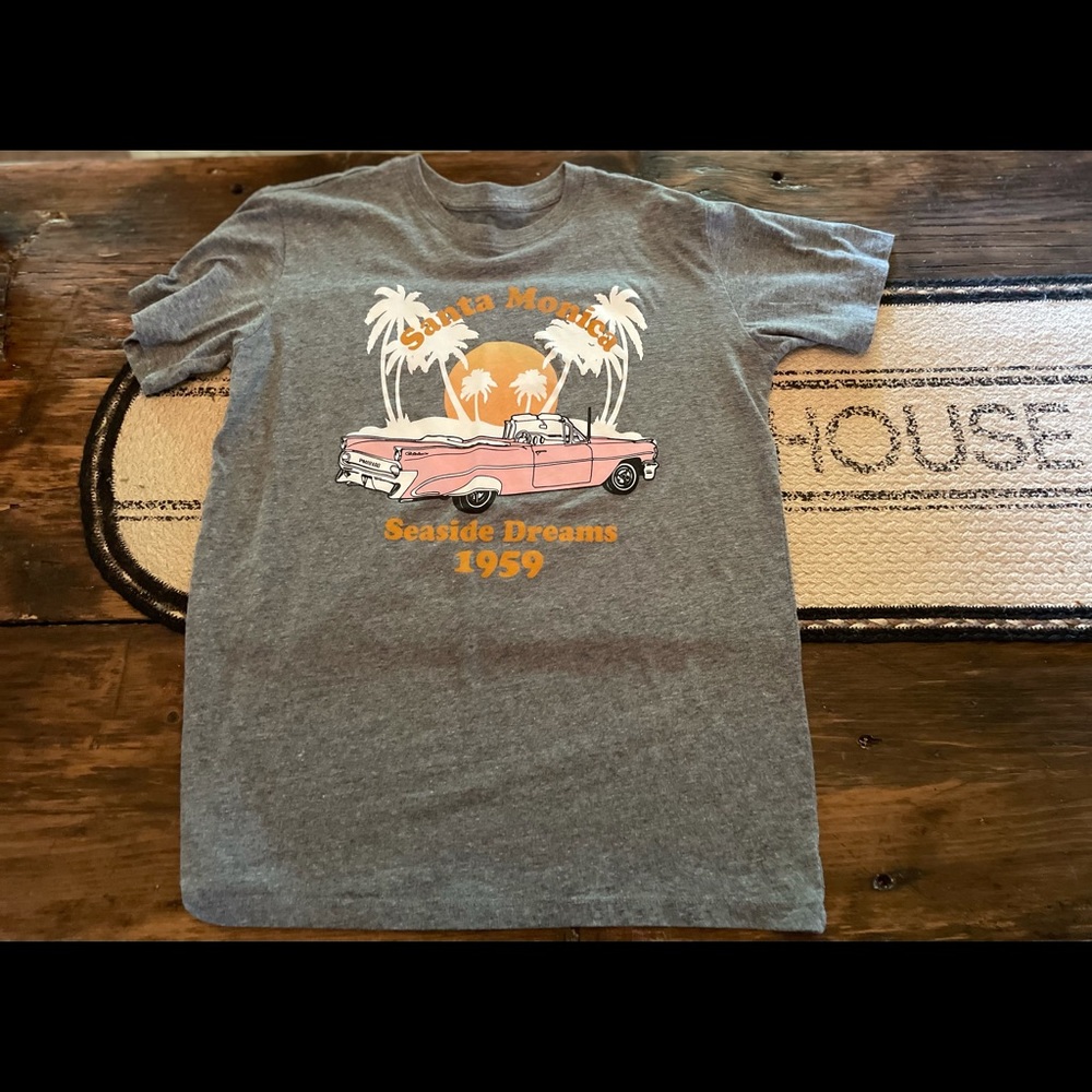 T-shirt